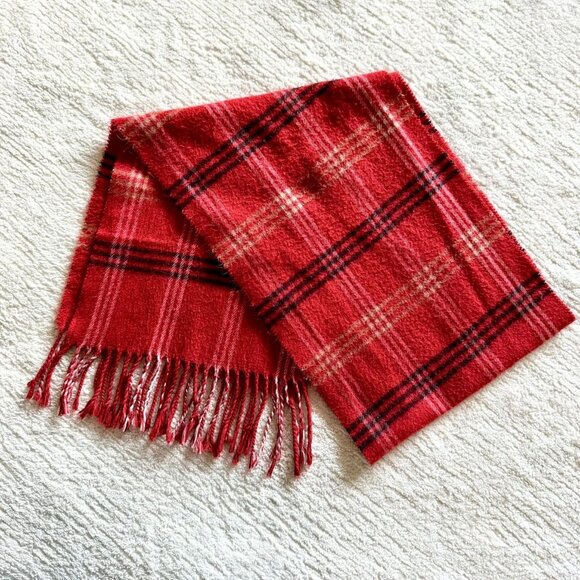 Vintage Red Tartan Plaid Wool Scarf 56inx10in Classic Scottish Style Winter Wrap - Picture 2 of 6